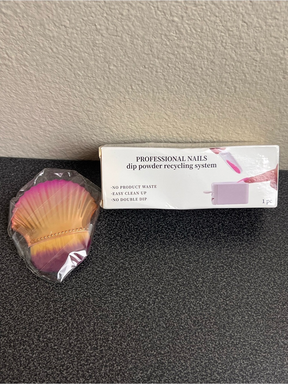 Professional Nails Dip Powder Recycling System - Pink/Peach Shell Brush